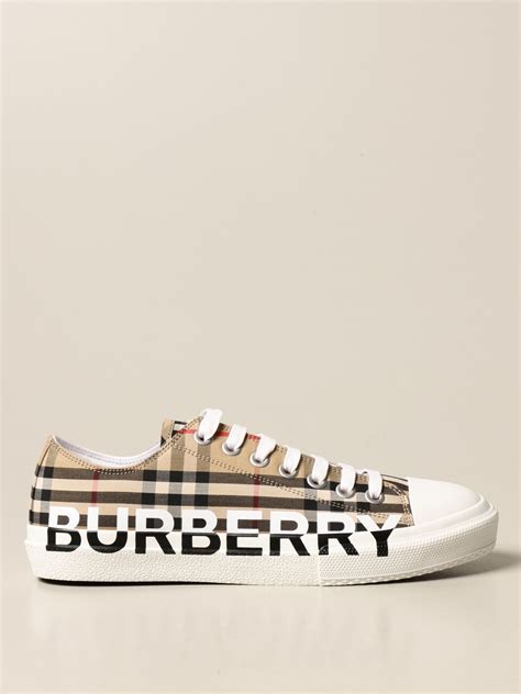 Men's Designer Burberry Low Top Sneakers 